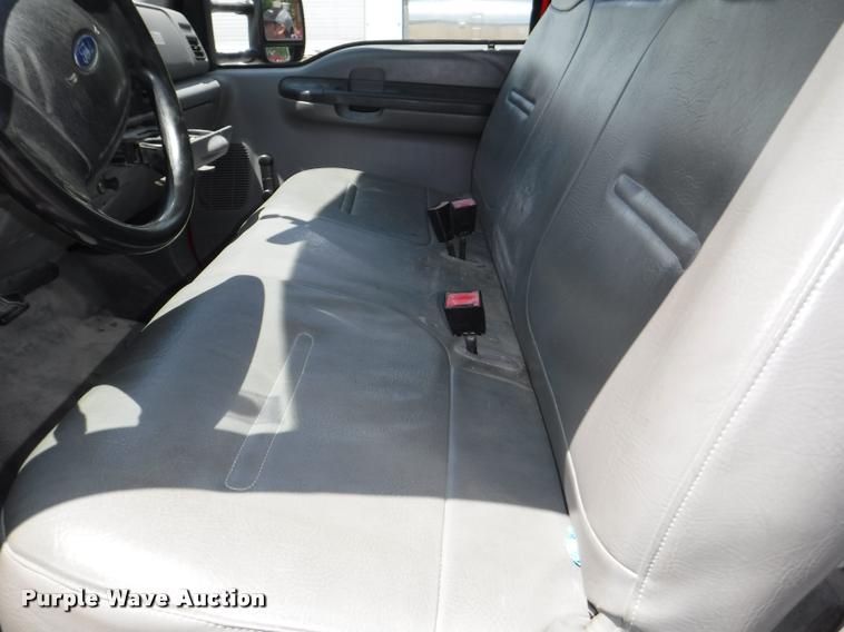 image for item J5684 2002 Ford F450 Super Duty XL service truck