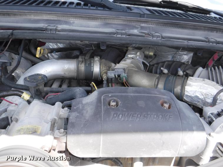 image for item J5684 2002 Ford F450 Super Duty XL service truck