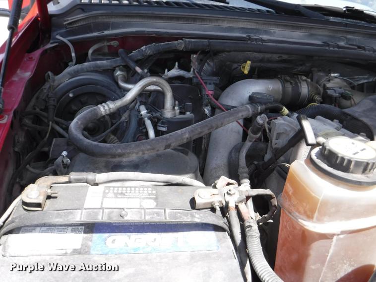 image for item J5684 2002 Ford F450 Super Duty XL service truck