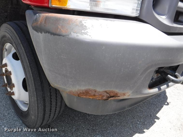 image for item J5684 2002 Ford F450 Super Duty XL service truck