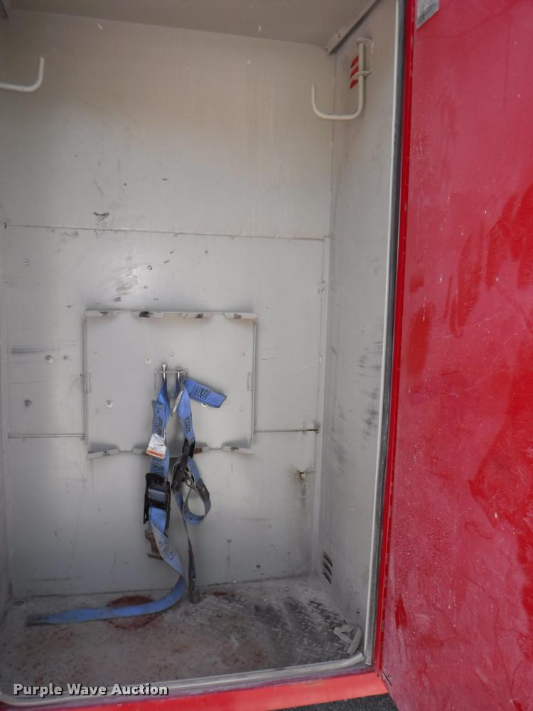 image for item J5684 2002 Ford F450 Super Duty XL service truck