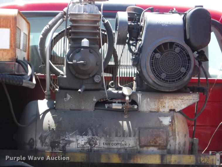 image for item J5684 2002 Ford F450 Super Duty XL service truck