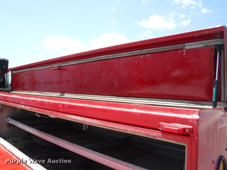 image for item J5684 2002 Ford F450 Super Duty XL service truck