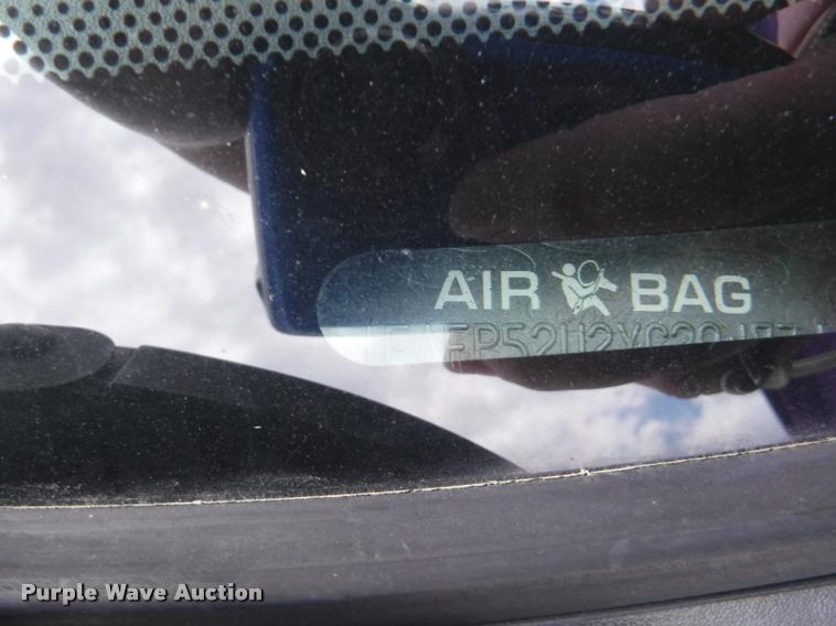 image for item J5685 1999 Ford Taurus LX