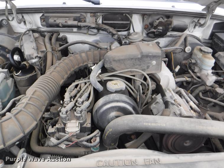 image for item J5686 1998 Ford Ranger pickup truck