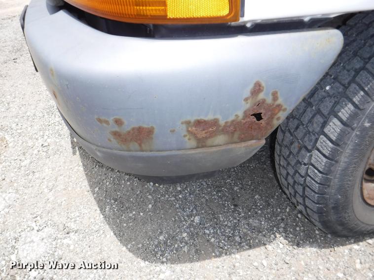 image for item J5686 1998 Ford Ranger pickup truck