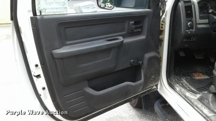 image for item K3869 2011 Dodge Ram 5500HD service truck