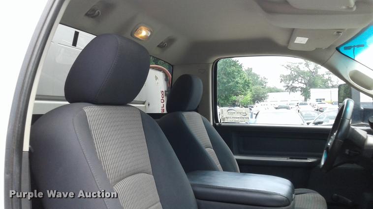 image for item K3869 2011 Dodge Ram 5500HD service truck