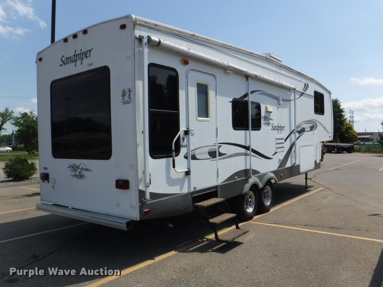 image for item K5917 2005 Sandpiper 305RW camper
