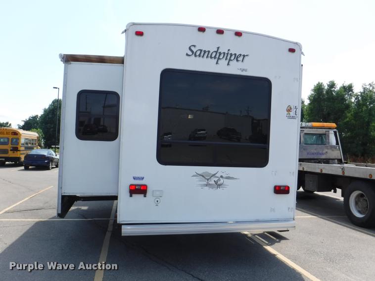 image for item K5917 2005 Sandpiper 305RW camper