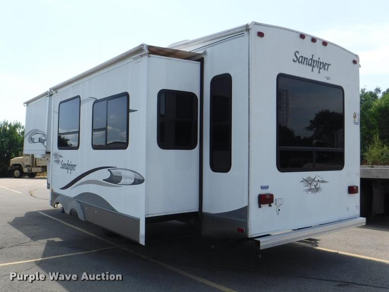 image for item K5917 2005 Sandpiper 305RW camper