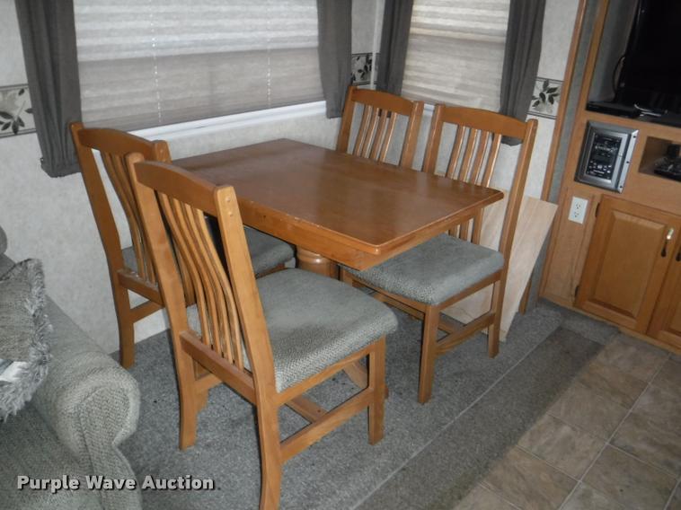 image for item K5917 2005 Sandpiper 305RW camper