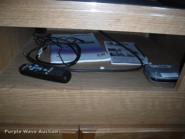 image for item K5917 2005 Sandpiper 305RW camper