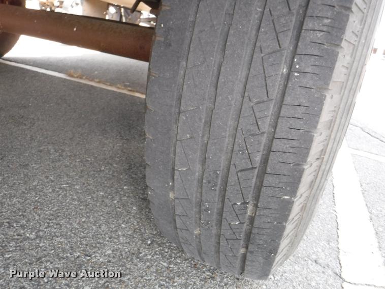 image for item K5917 2005 Sandpiper 305RW camper