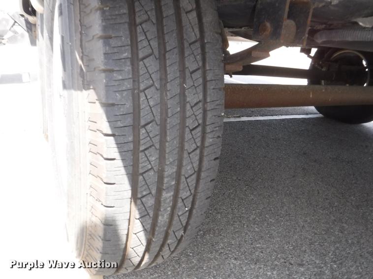 image for item K5917 2005 Sandpiper 305RW camper