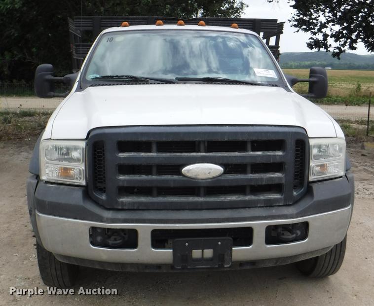 image for item K5935 2006 Ford F550 Super Duty XL dump flatbed truck