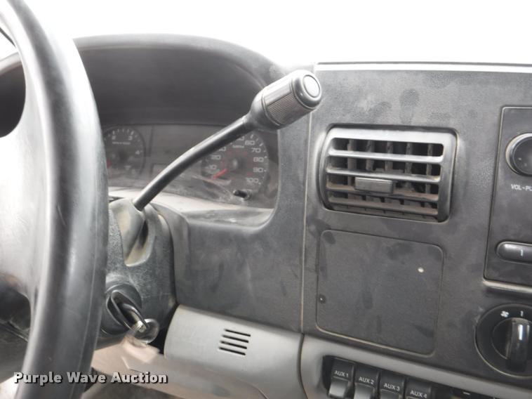 image for item K5935 2006 Ford F550 Super Duty XL dump flatbed truck