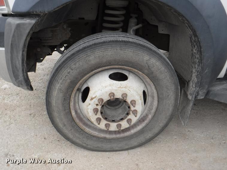 image for item K5935 2006 Ford F550 Super Duty XL dump flatbed truck