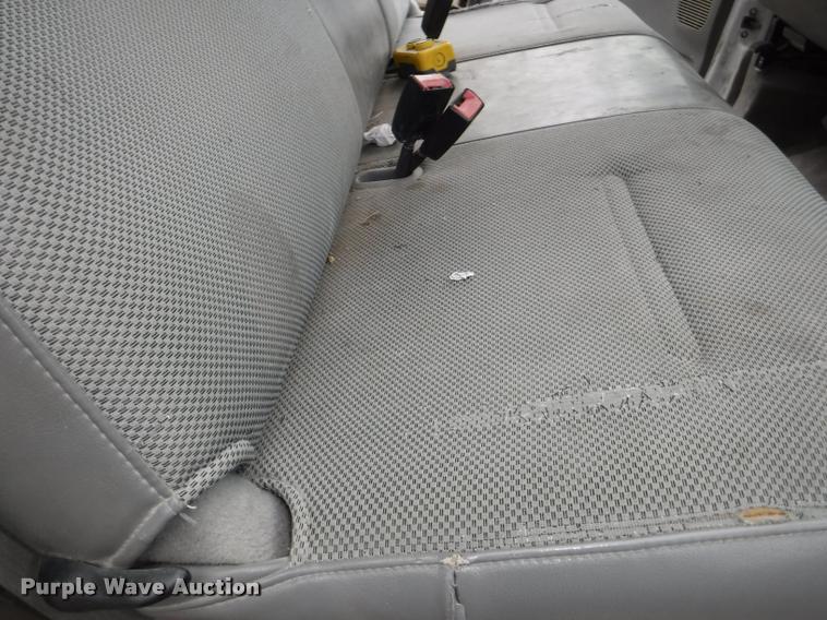 image for item K5935 2006 Ford F550 Super Duty XL dump flatbed truck