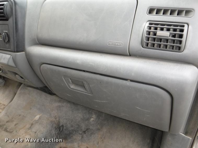 image for item K5935 2006 Ford F550 Super Duty XL dump flatbed truck