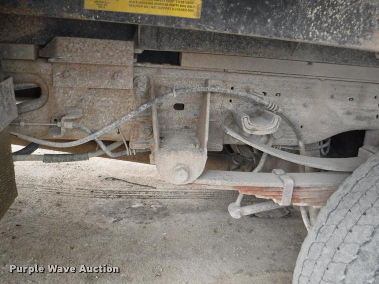 image for item K5935 2006 Ford F550 Super Duty XL dump flatbed truck