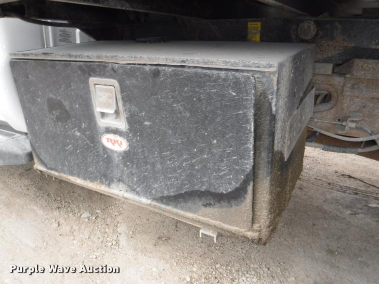 image for item K5935 2006 Ford F550 Super Duty XL dump flatbed truck