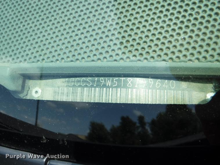 image for item K5937 1996 Chevrolet S10 Ext. Cab pickup truck