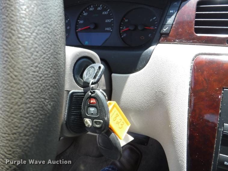 image for item K5956 2008 Chevrolet Impala LS