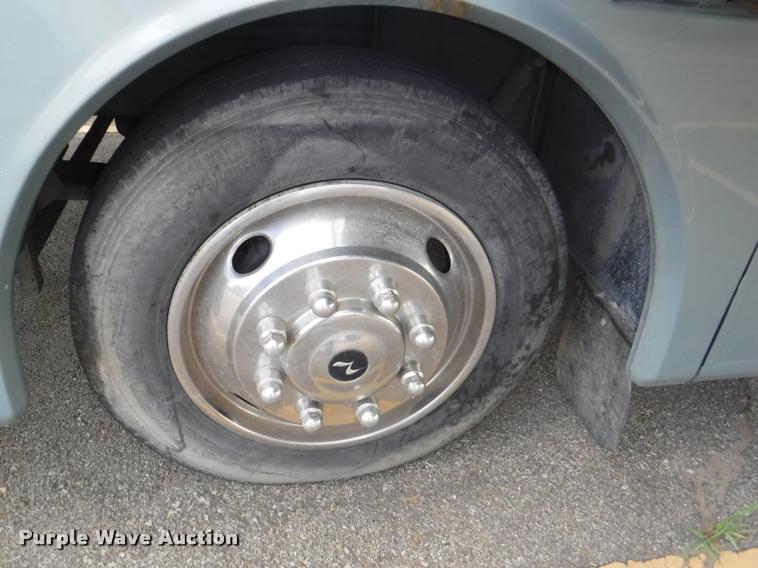 image for item K5967 2003 Holiday Rambler Ambassador RV