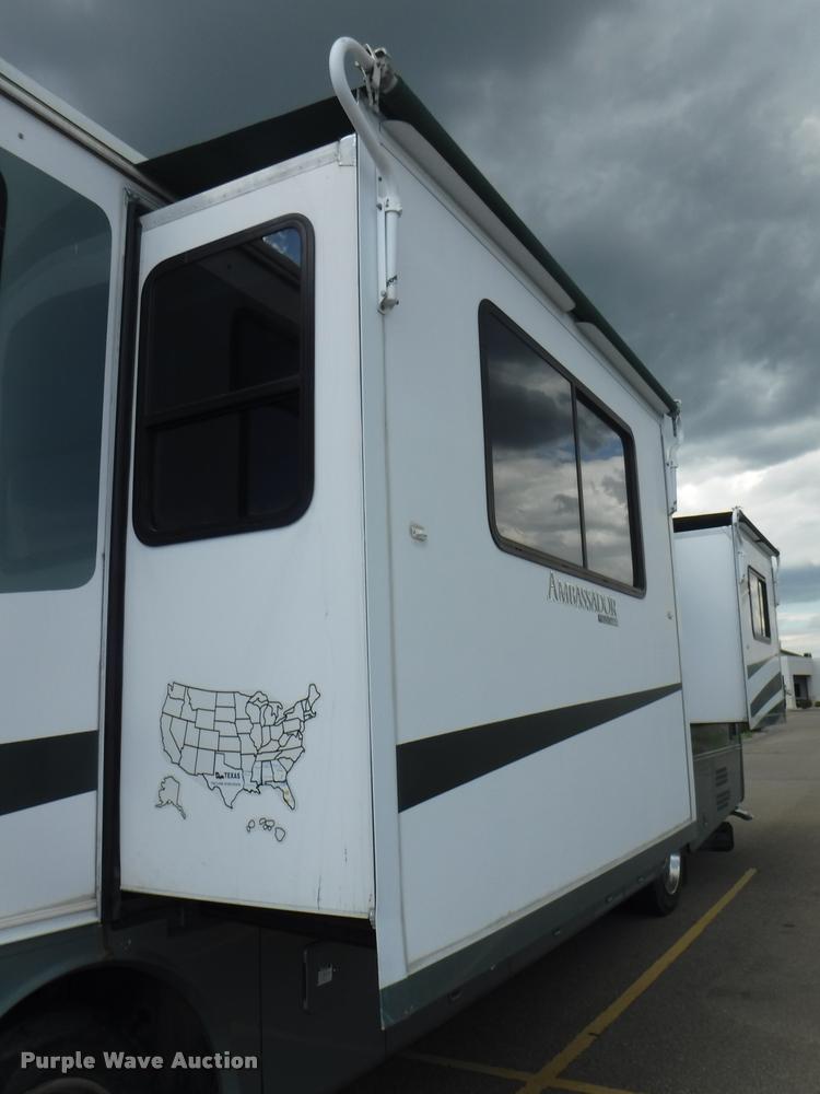 image for item K5967 2003 Holiday Rambler Ambassador RV