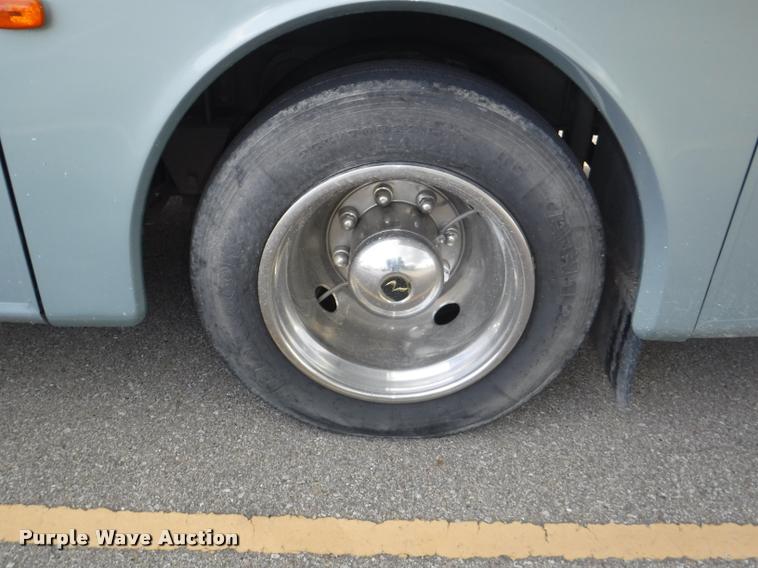 image for item K5967 2003 Holiday Rambler Ambassador RV