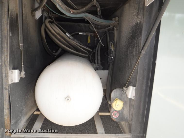 image for item K5967 2003 Holiday Rambler Ambassador RV