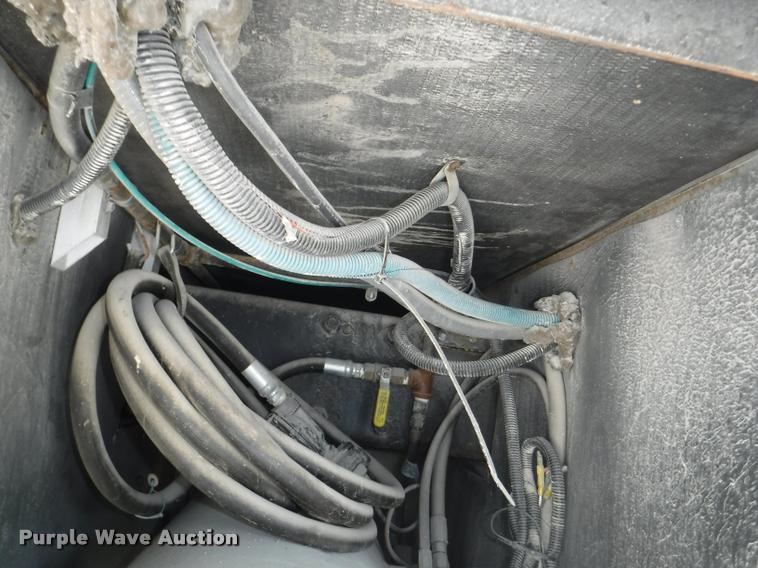 image for item K5967 2003 Holiday Rambler Ambassador RV