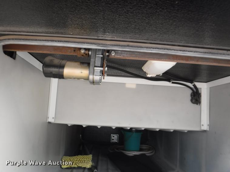 image for item K5967 2003 Holiday Rambler Ambassador RV