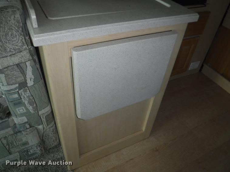 image for item K5967 2003 Holiday Rambler Ambassador RV