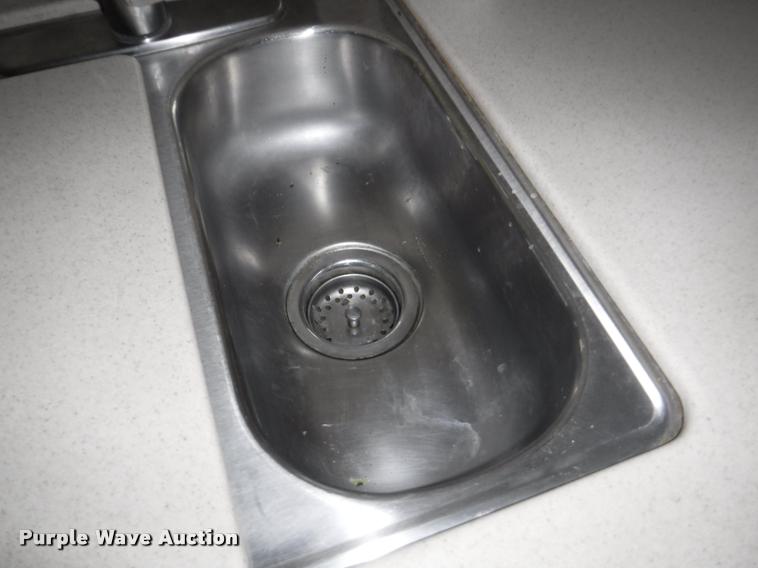 image for item K5967 2003 Holiday Rambler Ambassador RV