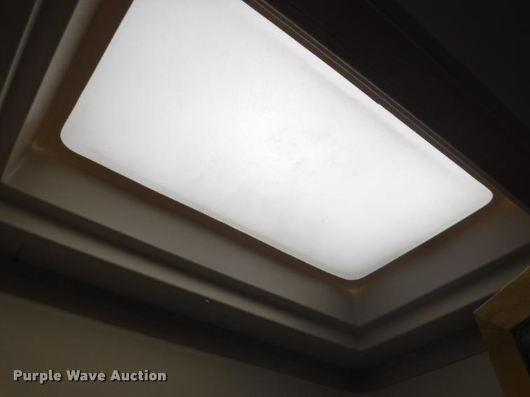 image for item K5967 2003 Holiday Rambler Ambassador RV