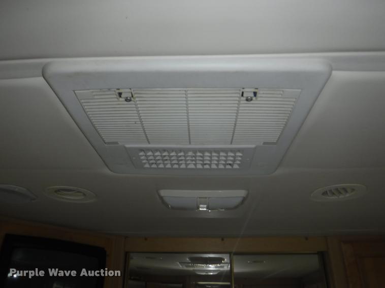 image for item K5967 2003 Holiday Rambler Ambassador RV