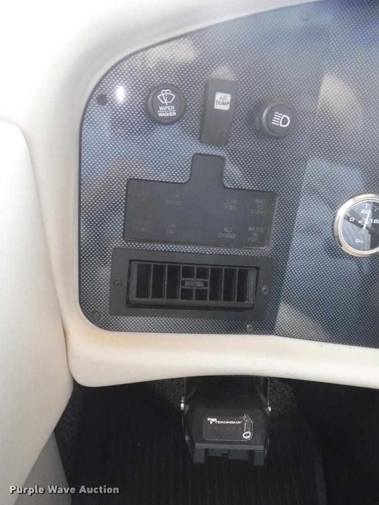 image for item K5967 2003 Holiday Rambler Ambassador RV