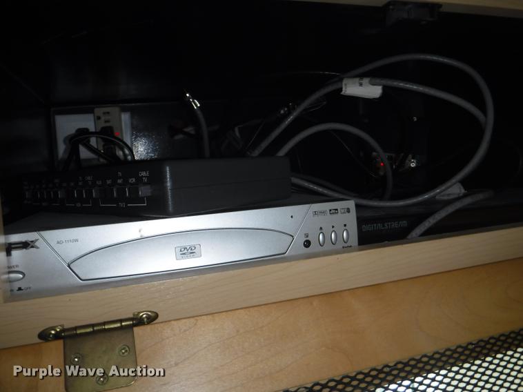 image for item K5967 2003 Holiday Rambler Ambassador RV