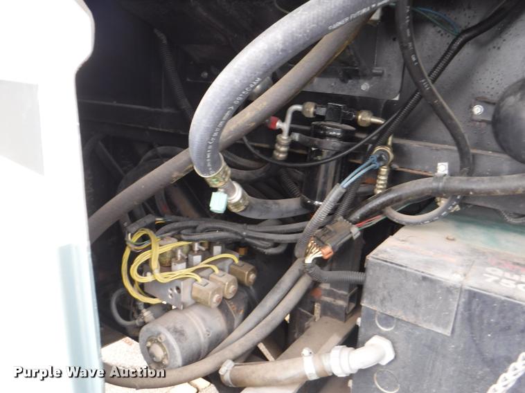 image for item K5967 2003 Holiday Rambler Ambassador RV