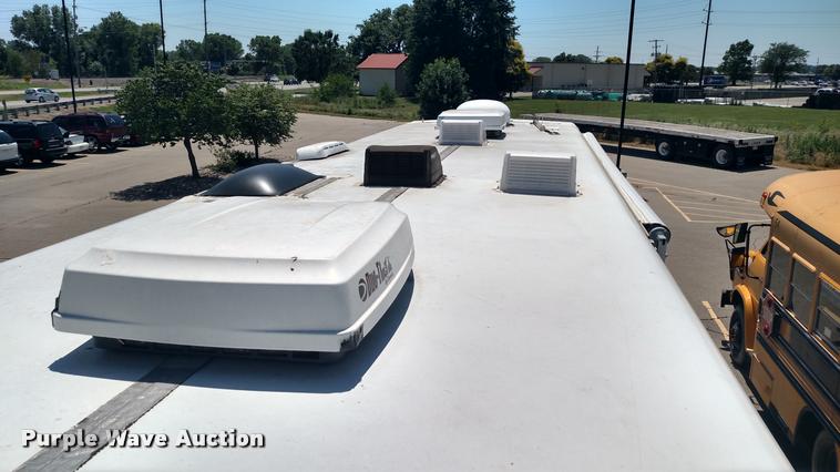 image for item K5967 2003 Holiday Rambler Ambassador RV