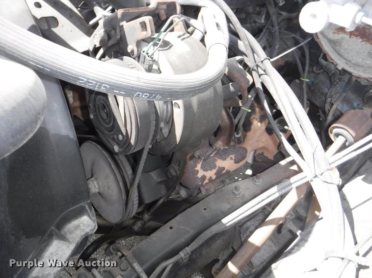 image for item K5968 1983 Chevrolet Silverado 10 pickup truck