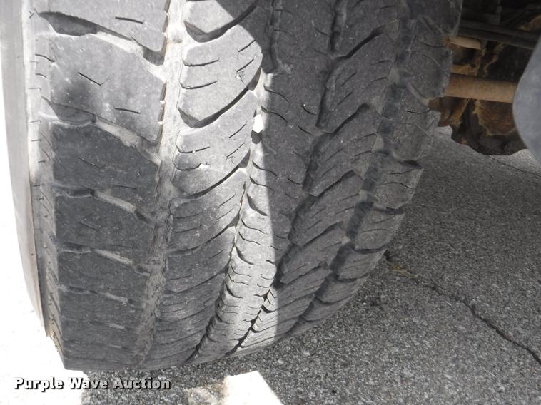 image for item K5968 1983 Chevrolet Silverado 10 pickup truck