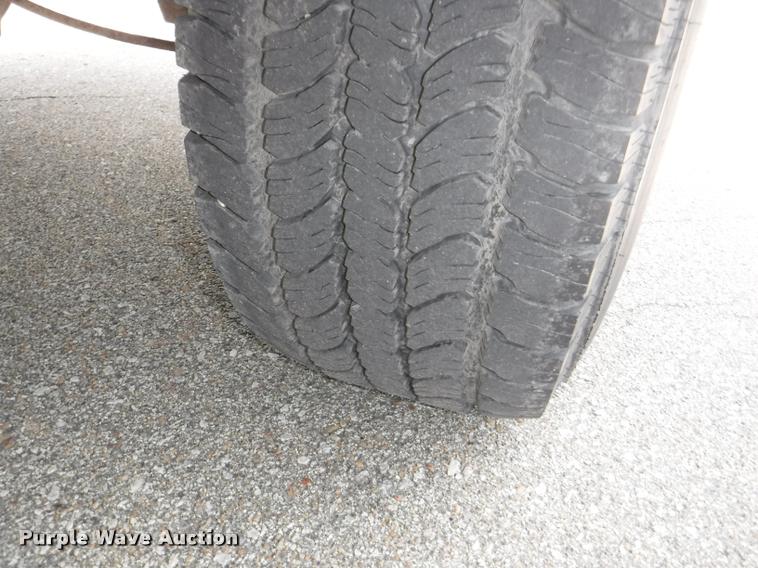 image for item K5968 1983 Chevrolet Silverado 10 pickup truck