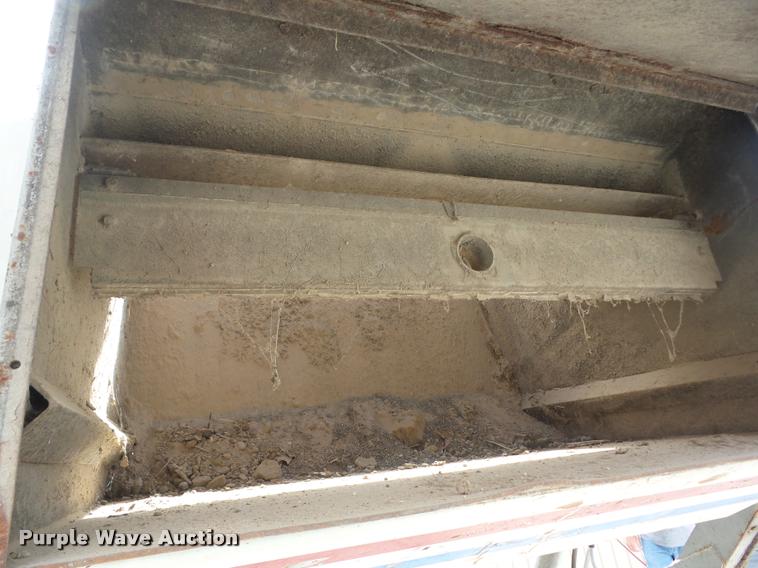 image for item K6467 Clark American-Lincoln 220 sweeper