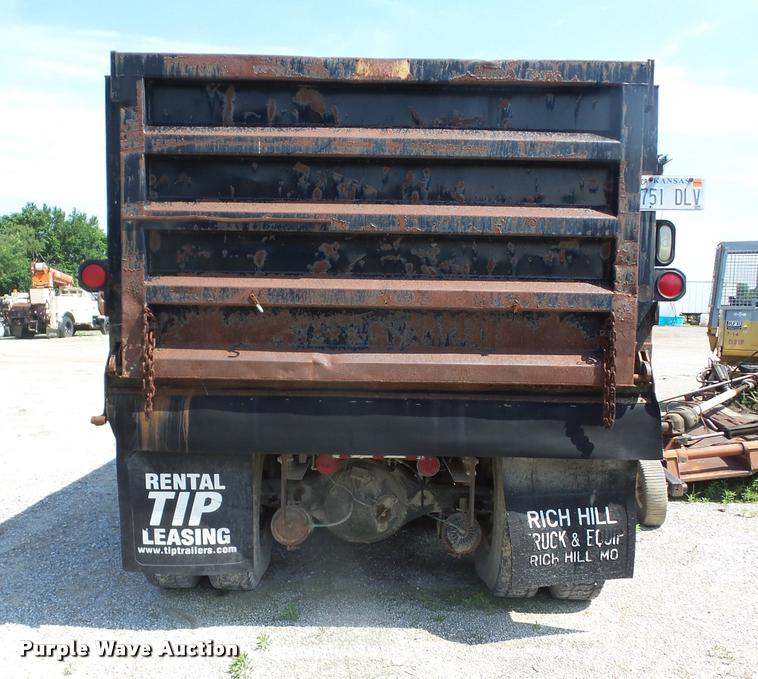 image for item K6474 1978 Ford 8000 dump truck