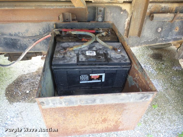 image for item K6474 1978 Ford 8000 dump truck