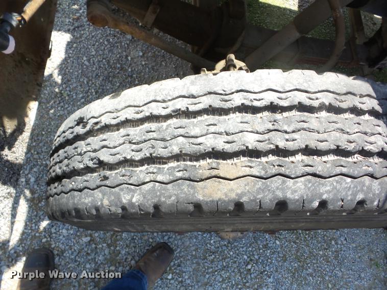 image for item K6474 1978 Ford 8000 dump truck