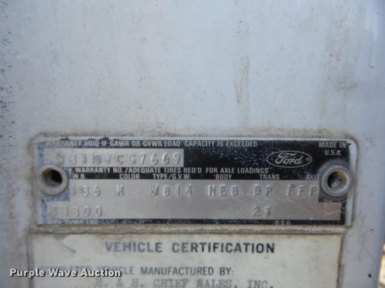 image for item K6474 1978 Ford 8000 dump truck